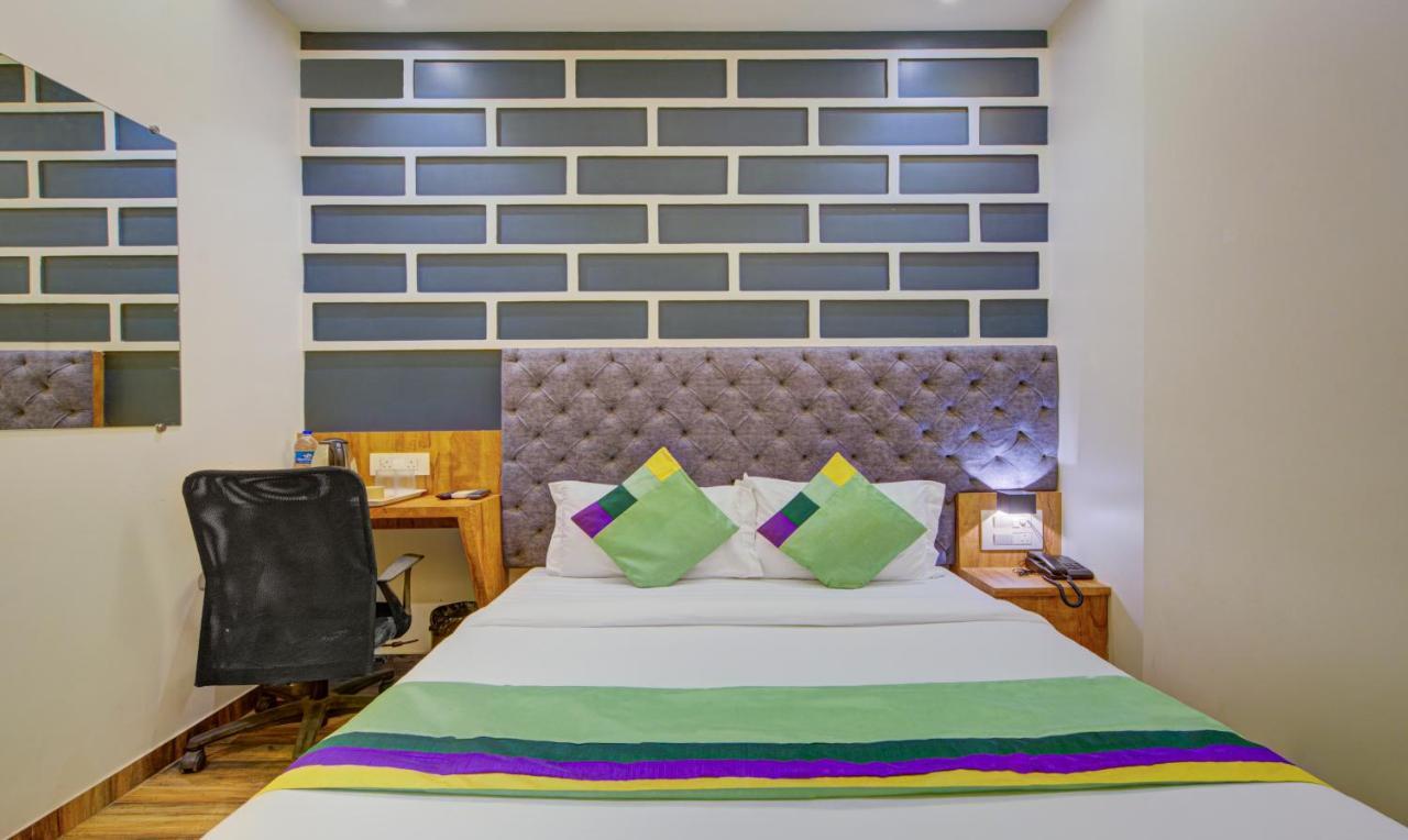 Treebo Prince Andheri East مومباي المظهر الخارجي الصورة